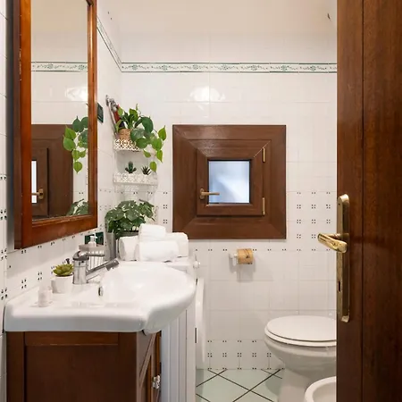 Pula, With Garden & Bbq - 250m From The Sea